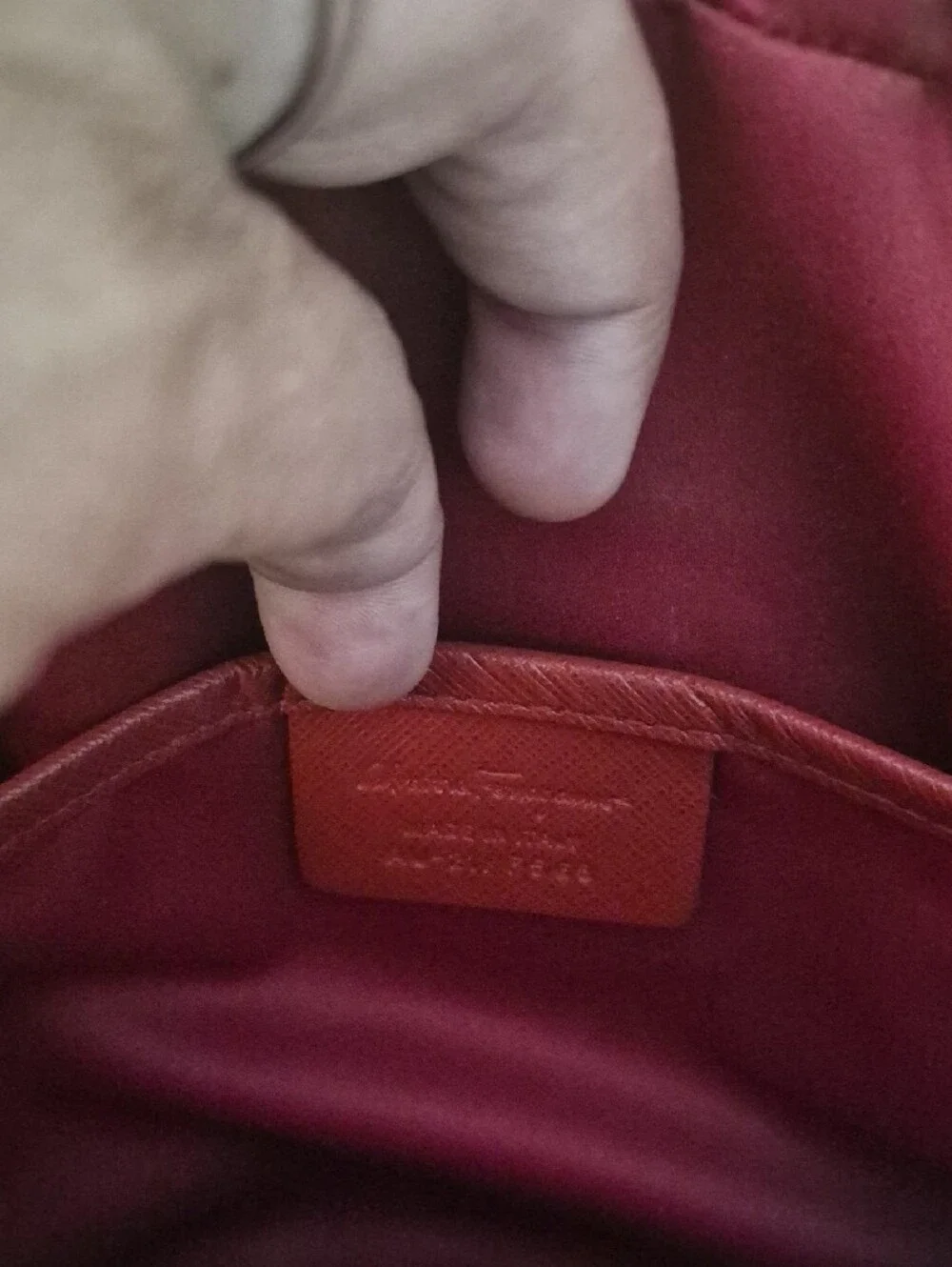 Salvatore Ferragamo compact salvatore